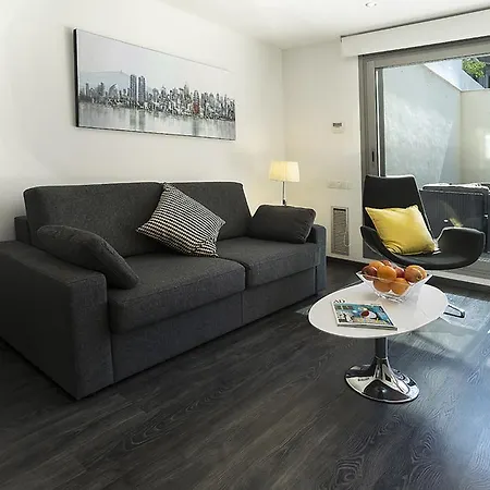 Ab Gracia Parc Guell Βαρκελώνη