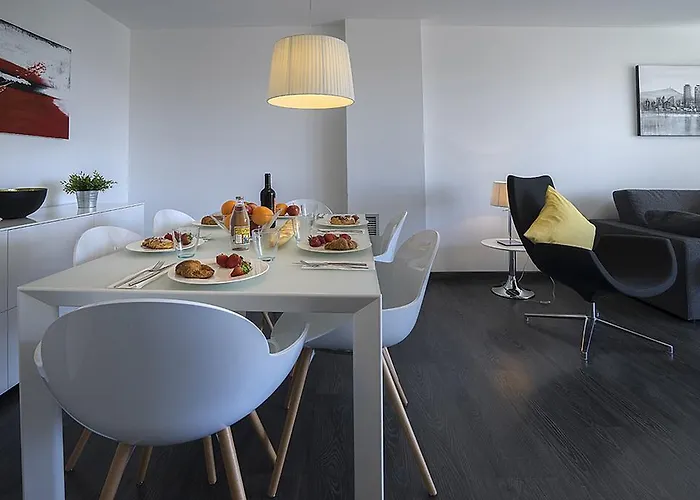 Ab Gracia Parc Guell * Barcelona