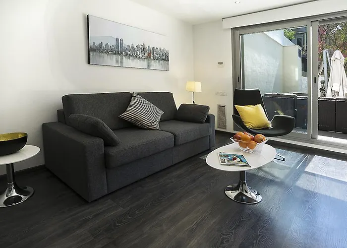 Ab Gracia Parc Guell Barcelona