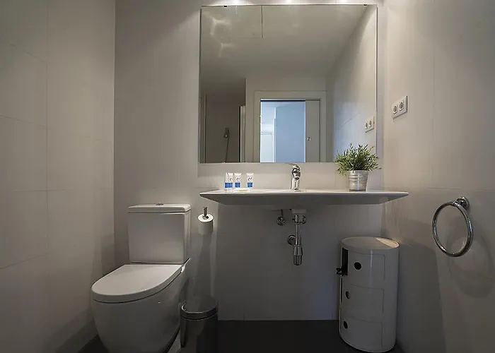 Ab Gracia Parc Guell Barcelona