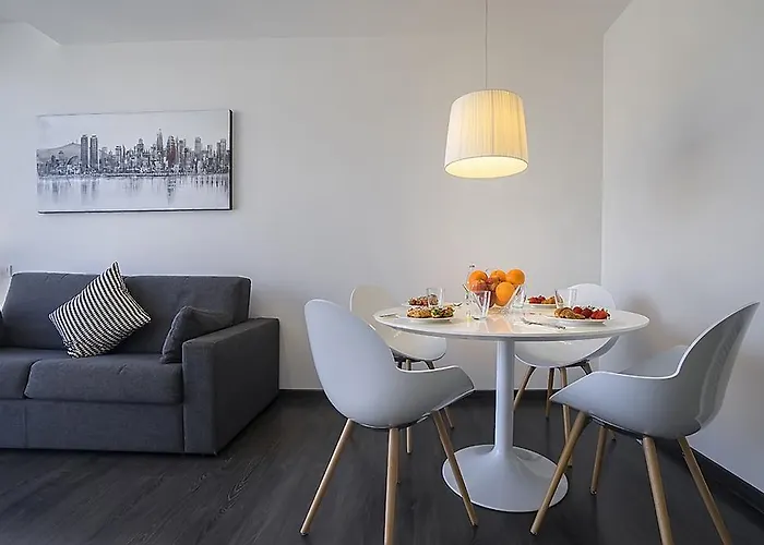 Ab Gracia Parc Guell * Barcelona